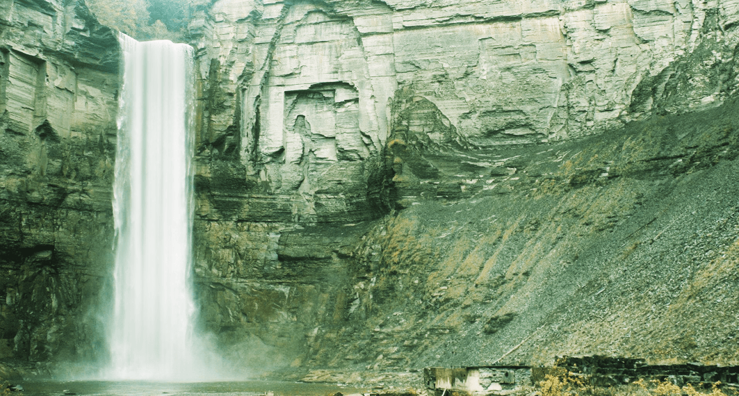 A famous waterfall near Finger Lakes.